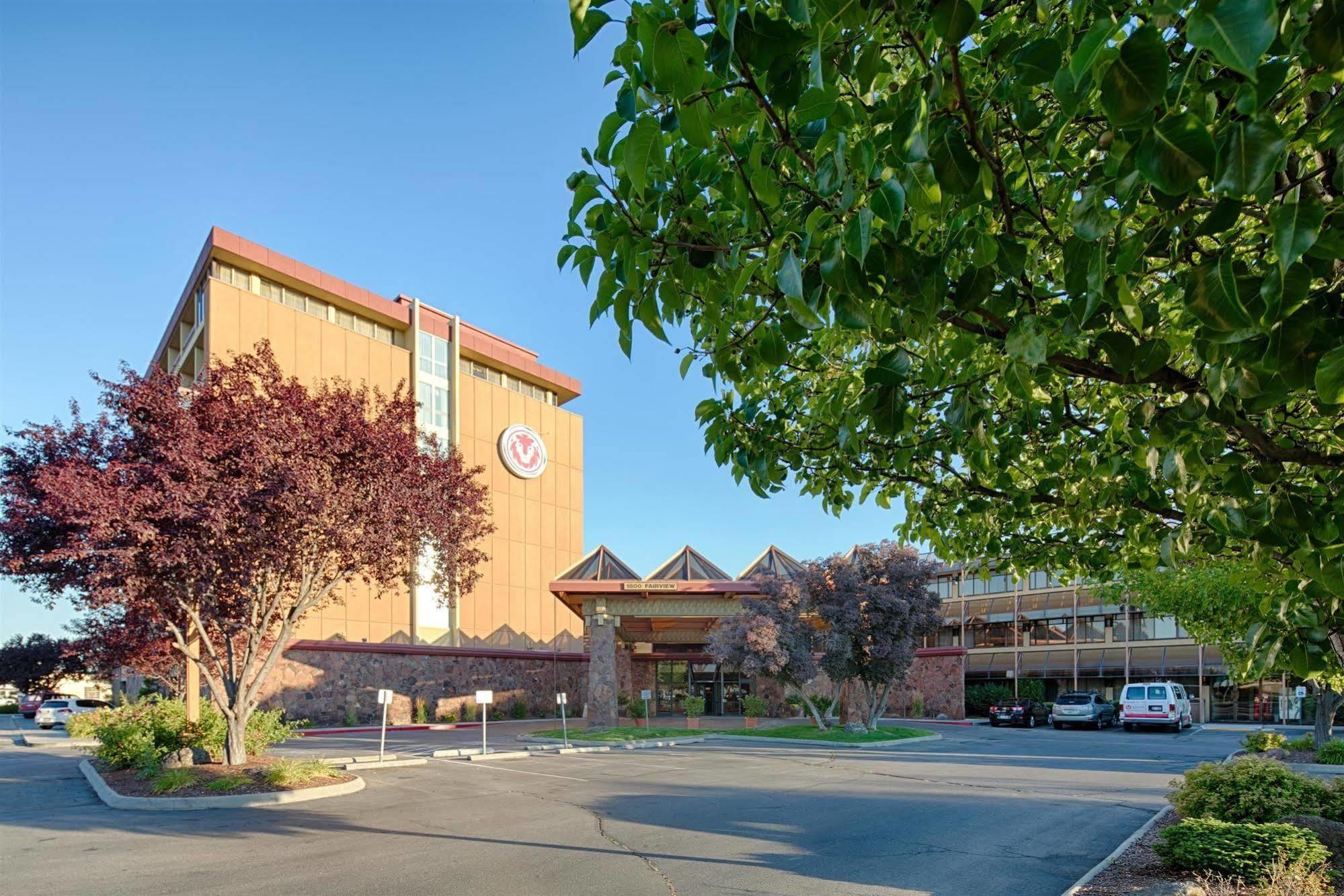 Red Lion Hotel Boise Downtowner Kültér fotó