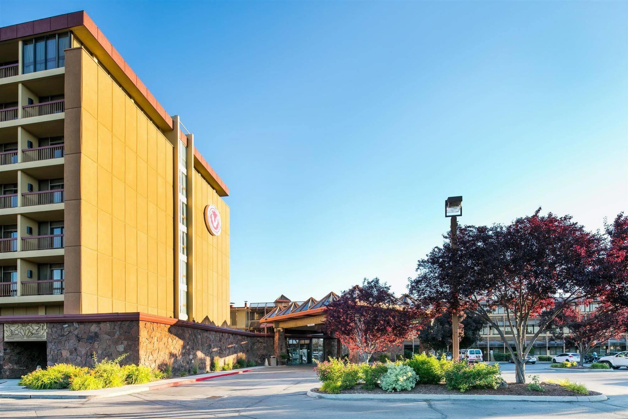 Red Lion Hotel Boise Downtowner Kültér fotó